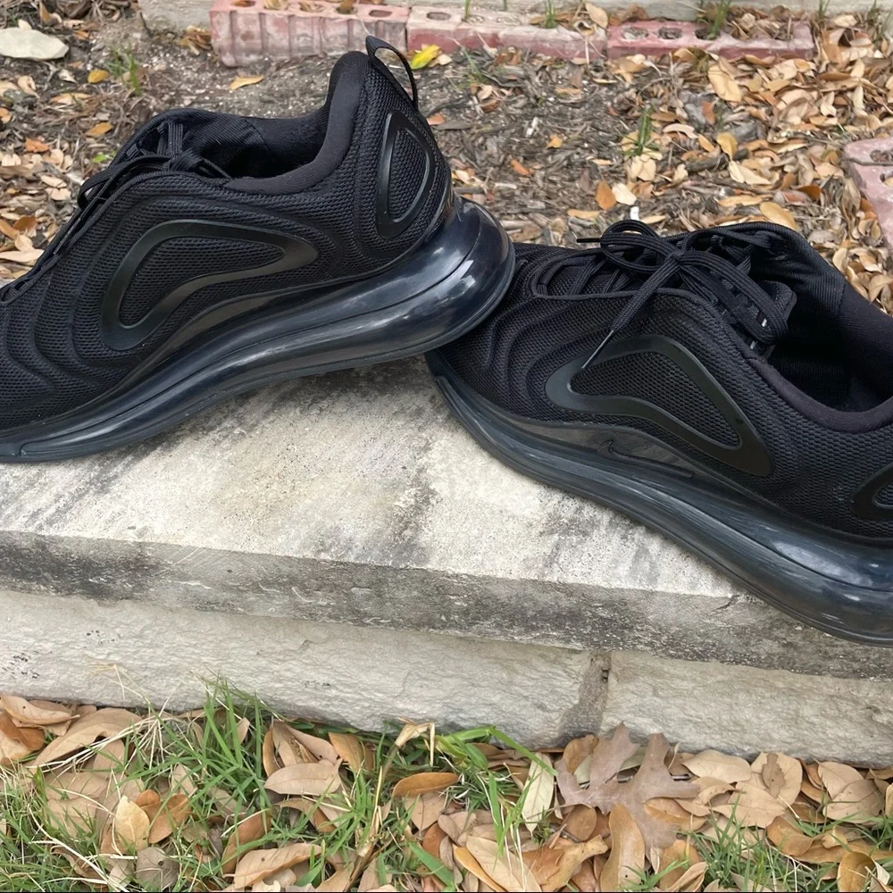 Nike | Shoes | Mens Nike 72 | Poshmark display picture 2